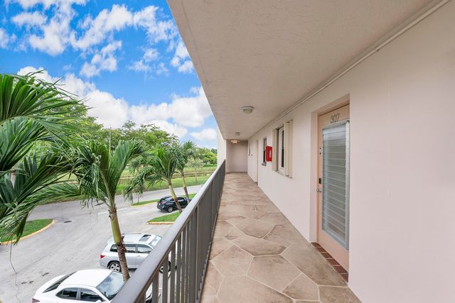 10444 NW 30TH Court 307, Sunrise, FL 33322