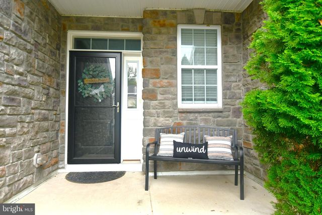 2091 JULIA DR, Conshohocken, PA 19428