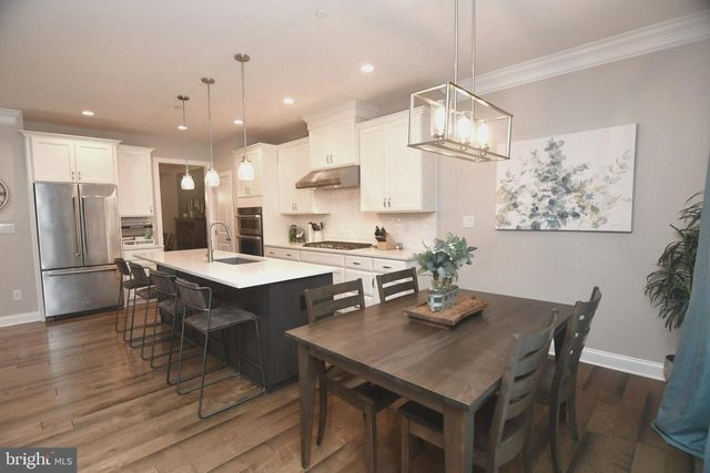 2091 JULIA DR, Conshohocken, PA 19428