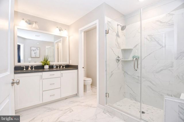 2091 JULIA DR, Conshohocken, PA 19428