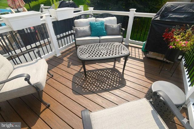 2091 JULIA DR, Conshohocken, PA 19428