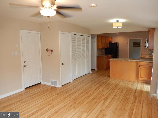 3 GENERAL WASHINGTON DR, Media, PA 19063