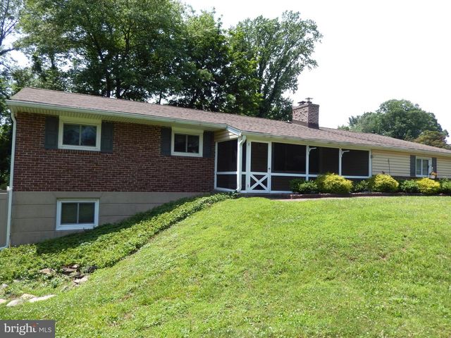 3 GENERAL WASHINGTON DR, Media, PA 19063