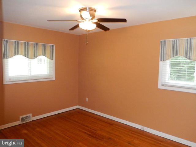 3 GENERAL WASHINGTON DR, Media, PA 19063