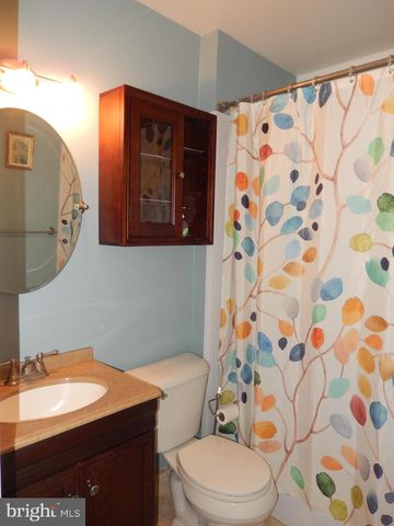 3 GENERAL WASHINGTON DR, Media, PA 19063