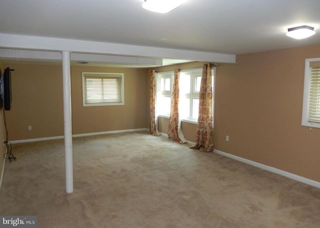 3 GENERAL WASHINGTON DR, Media, PA 19063