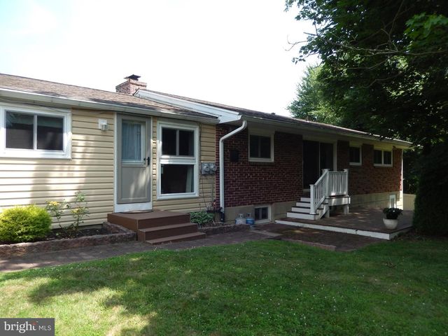 3 GENERAL WASHINGTON DR, Media, PA 19063