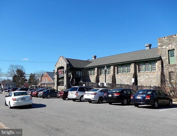 3 GENERAL WASHINGTON DR, Media, PA 19063