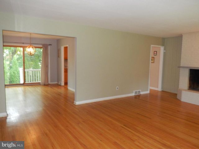 3 GENERAL WASHINGTON DR, Media, PA 19063