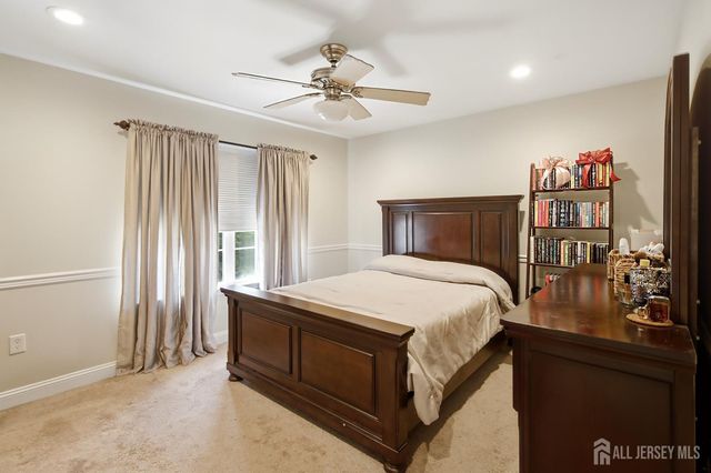 21 Heritage Drive, South River, NJ 08882