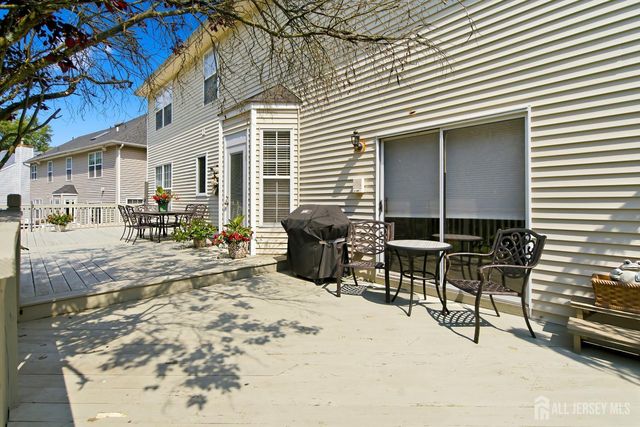 21 Heritage Drive, South River, NJ 08882