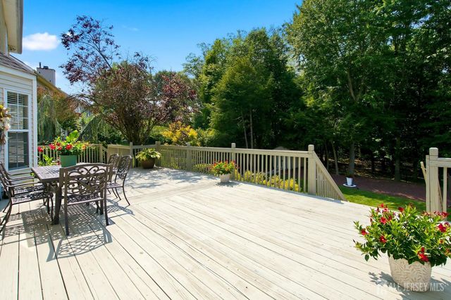21 Heritage Drive, South River, NJ 08882