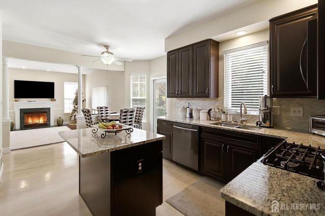 21 Heritage Drive, South River, NJ 08882