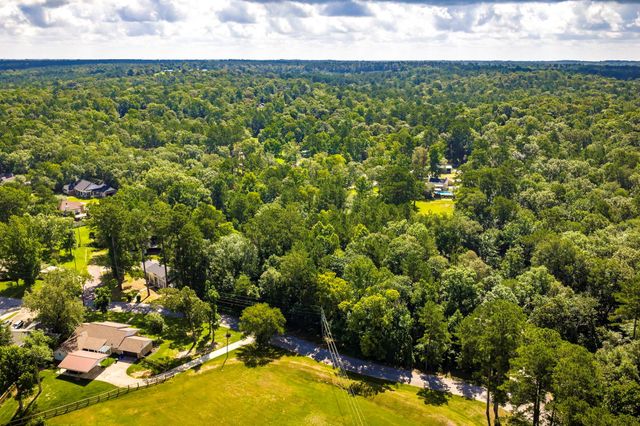 268 Villagebrook, Livingston, TX 77351