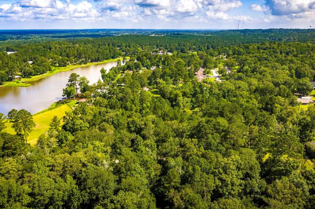 268 Villagebrook, Livingston, TX 77351
