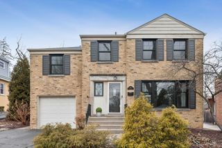 328 LORRAINE Street, Glen Ellyn, IL 60137
