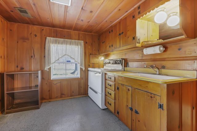 618 Hoffman Drive, Lancaster, OH 43130