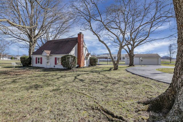 618 Hoffman Drive, Lancaster, OH 43130