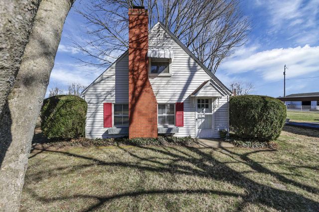 618 Hoffman Drive, Lancaster, OH 43130