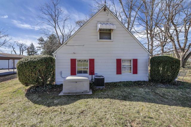 618 Hoffman Drive, Lancaster, OH 43130