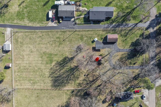 618 Hoffman Drive, Lancaster, OH 43130