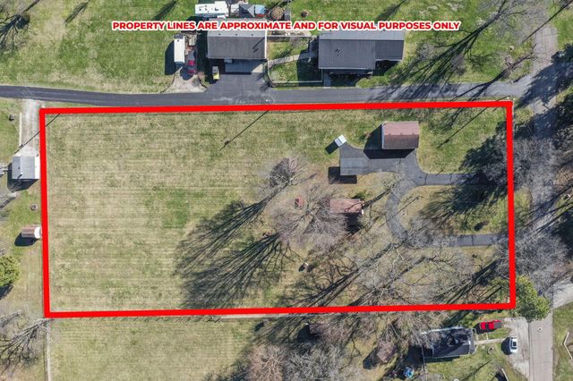 618 Hoffman Drive, Lancaster, OH 43130