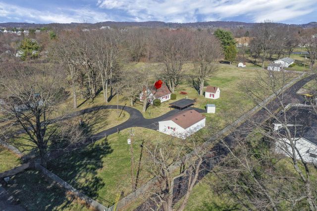 618 Hoffman Drive, Lancaster, OH 43130