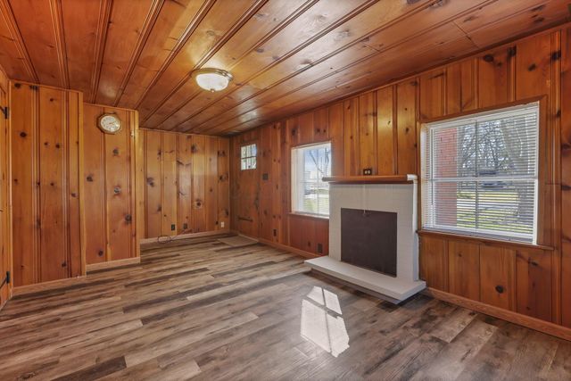 618 Hoffman Drive, Lancaster, OH 43130