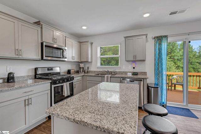 1095 Summerlin Trail, Duncan, SC 29334