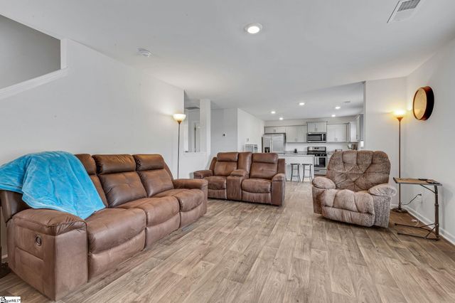 1095 Summerlin Trail, Duncan, SC 29334