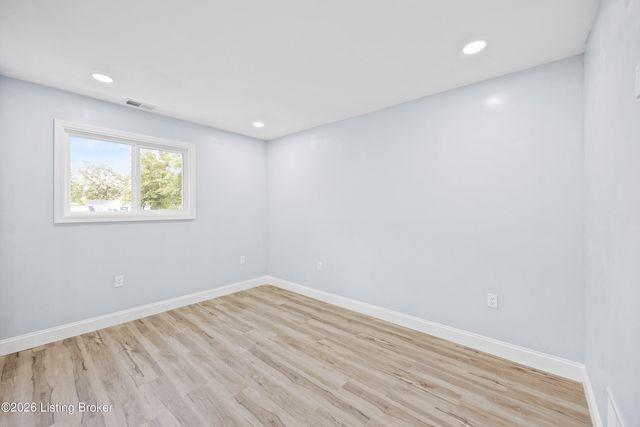 569 Pitts Point Rd, Shepherdsville, KY 40165