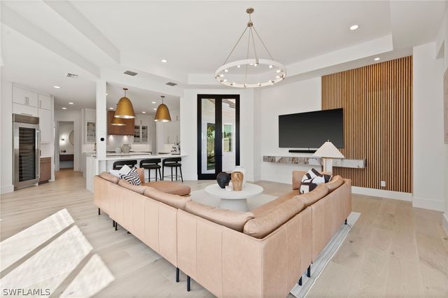 4260 Brynwood DR, Naples, FL 34119