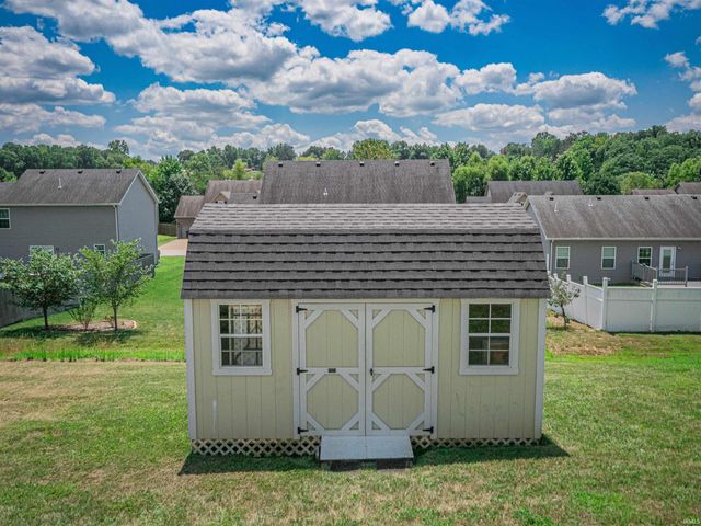 7537 tia Court, Evansville, IN 47720