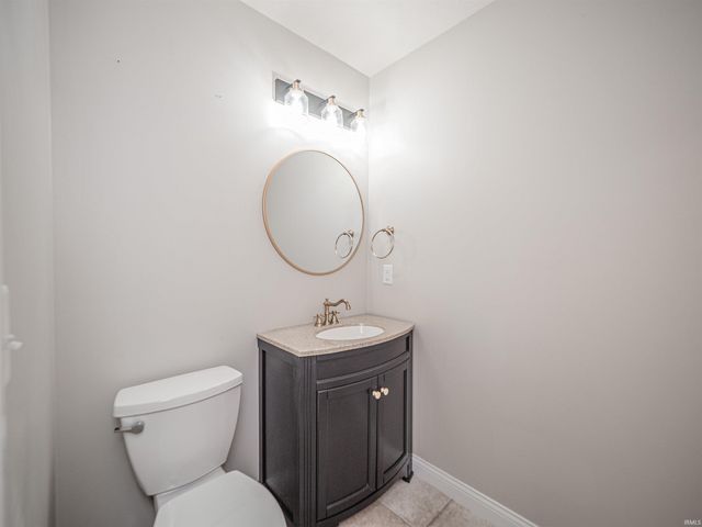 7537 tia Court, Evansville, IN 47720