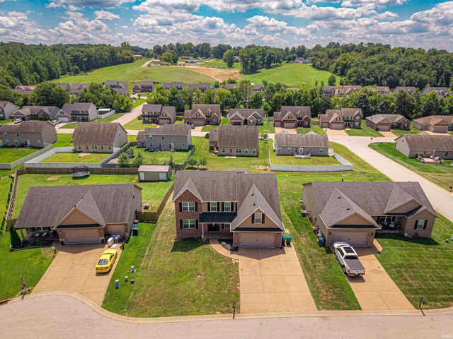 7537 tia Court, Evansville, IN 47720