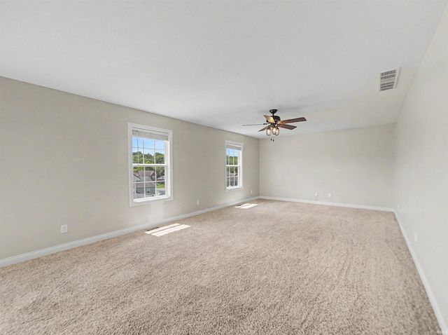 7537 tia Court, Evansville, IN 47720