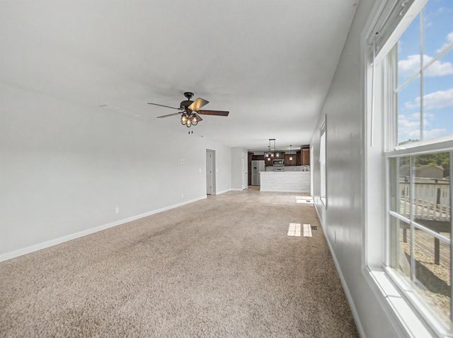 7537 tia Court, Evansville, IN 47720