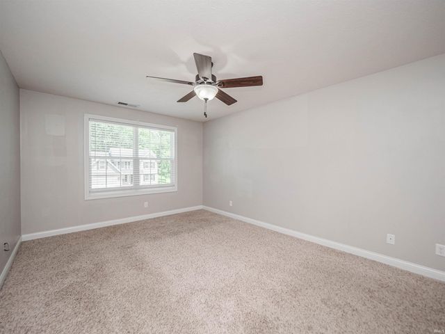 7537 tia Court, Evansville, IN 47720