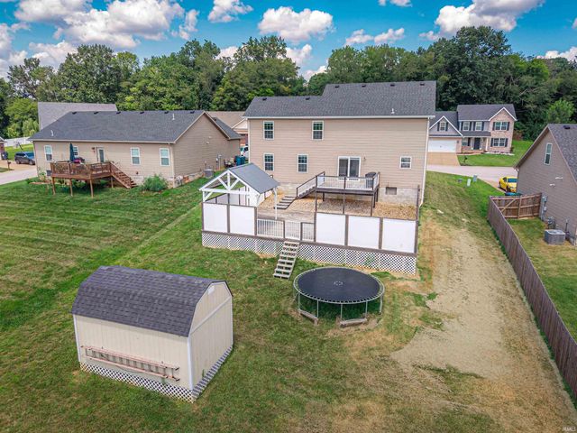 7537 tia Court, Evansville, IN 47720