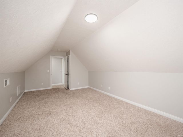 7537 tia Court, Evansville, IN 47720