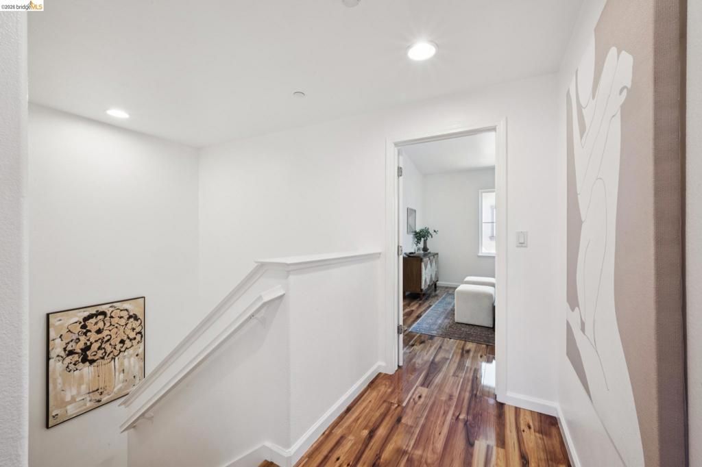 Image 28 of property listing at 115 Carmel St, San Pablo, CA 94806