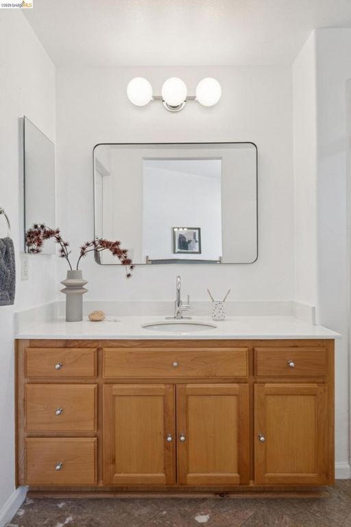 Image 41 of property listing at 115 Carmel St, San Pablo, CA 94806