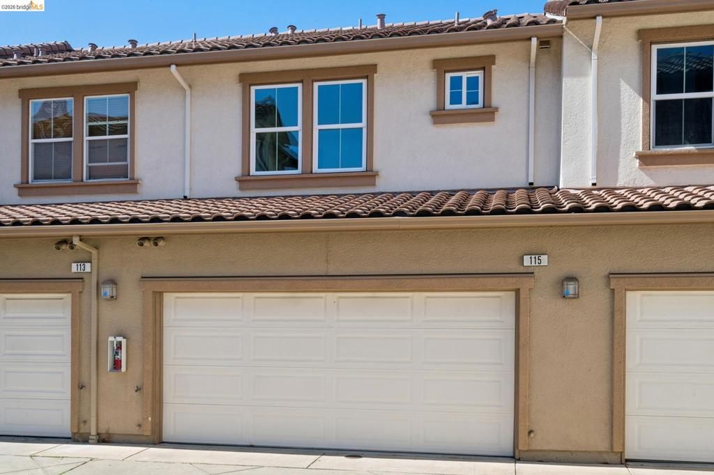 Image 48 of property listing at 115 Carmel St, San Pablo, CA 94806