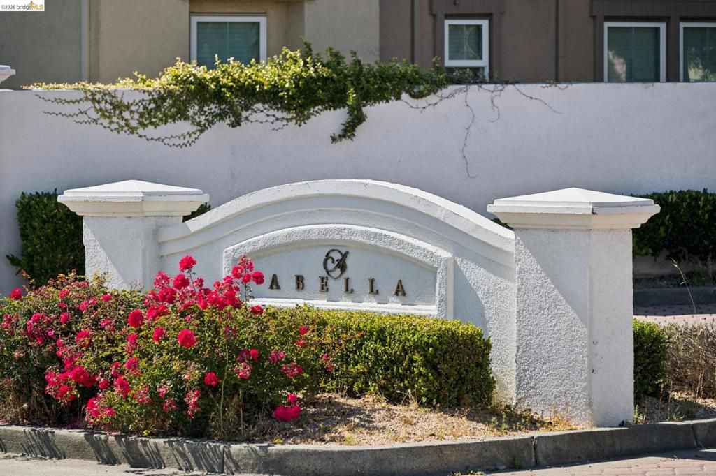 Image 49 of property listing at 115 Carmel St, San Pablo, CA 94806