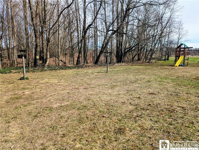 6570 Bowers Road, Stockton, NY 14784