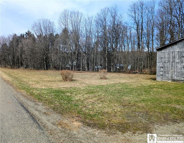 6570 Bowers Road, Stockton, NY 14784
