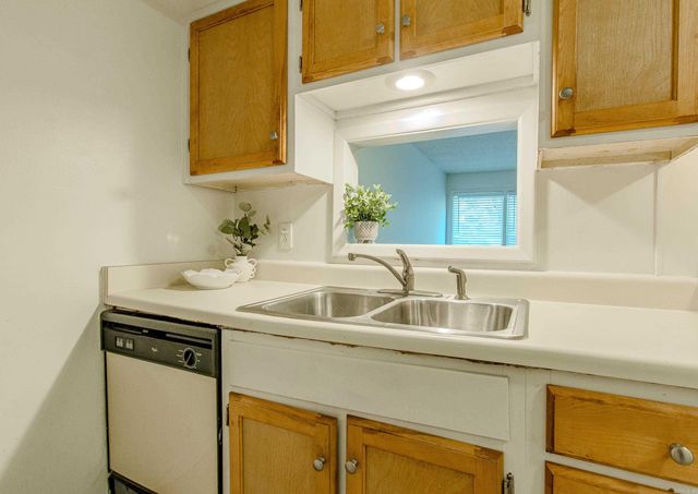 5700 B St Apt 15, Little Rock, AR 72205