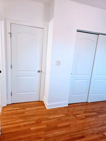 2544 W Hollywood Avenue 1, Chicago, IL 60659