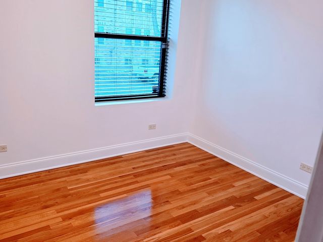 2544 W Hollywood Avenue 1, Chicago, IL 60659