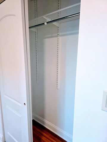 2544 W Hollywood Avenue 1, Chicago, IL 60659